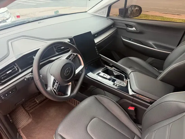 Hyundai Custo — Фото автомобиля 7