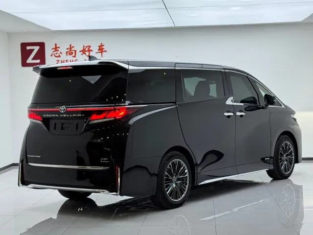 Toyota Vellfire — Фото автомобиля 14