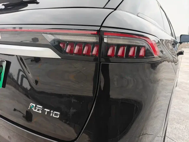 Chery Fengyun T10 — Фото автомобиля 17