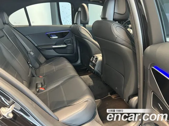 Mercedes-Benz C-Class — Фото автомобиля 17