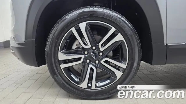 ChevroletGMDaewoo Trailblazer Новый Trailblazer 1.3 турбо 4WD — Фото автомобиля 4