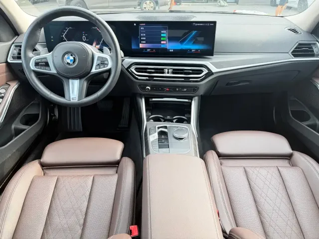 BMW 3 Series — Фото автомобиля 15