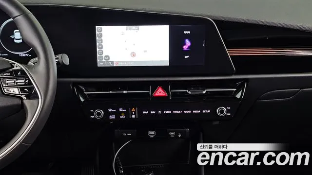 Kia Niro — Фото автомобиля 14