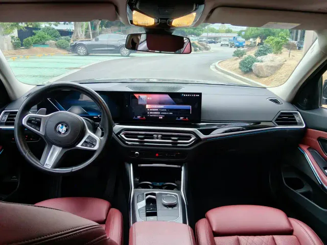 BMW 3 Series — Фото автомобиля 4