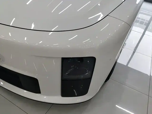 Li Auto i6 — Фото автомобиля 23
