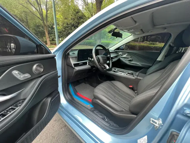 Chery Fulwin A8 — Фото автомобиля 9