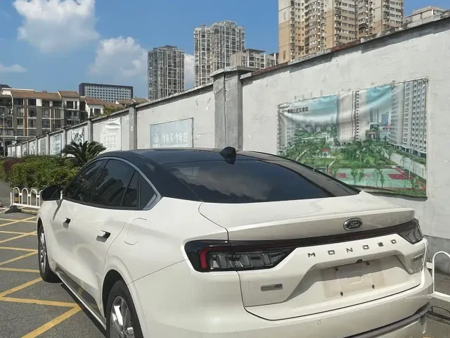 Ford Mondeo 2022 EcoBoost 245 Fashion Edition — Фото автомобиля 7