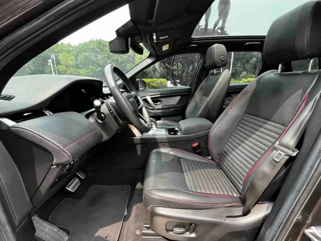 Land Rover Discovery Sport — Фото автомобиля 11