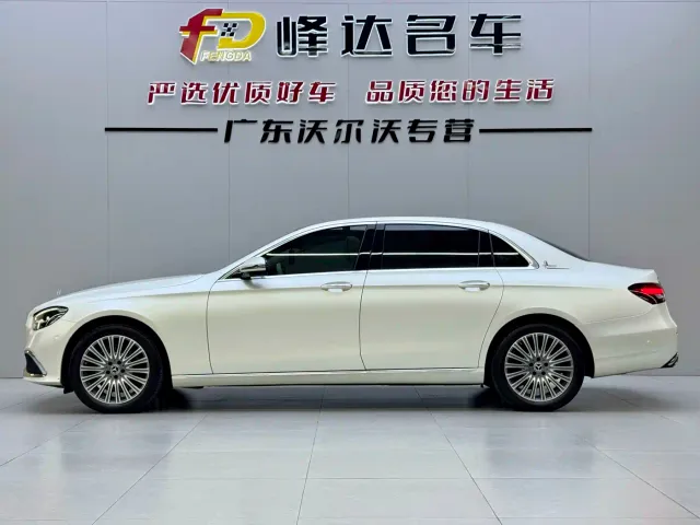 Mercedes-Benz E-Class — Фото автомобиля 15