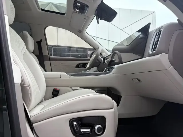 Geely Galaxy M9 — Фото автомобиля 5