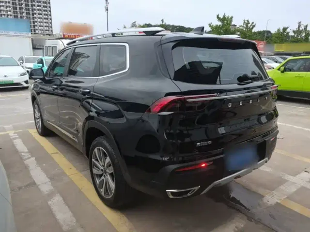 Geely Haoyue — Фото автомобиля 4