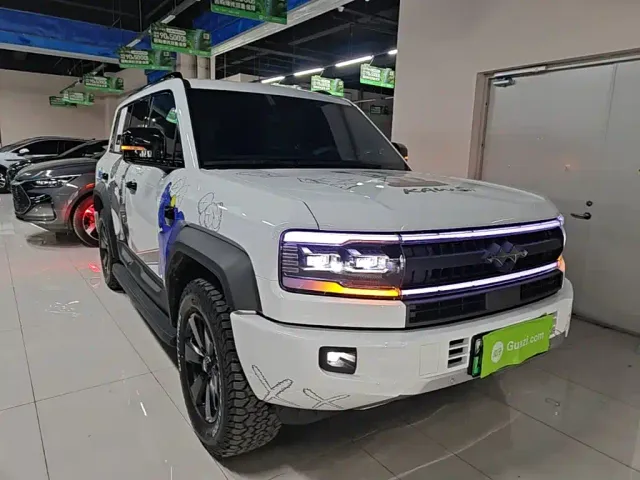 BYD FangChengBao Leopard 5 — Фото автомобиля 3