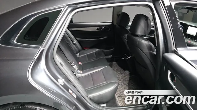 Hyundai Grandeur (New) Hybrid — Фото автомобиля 12