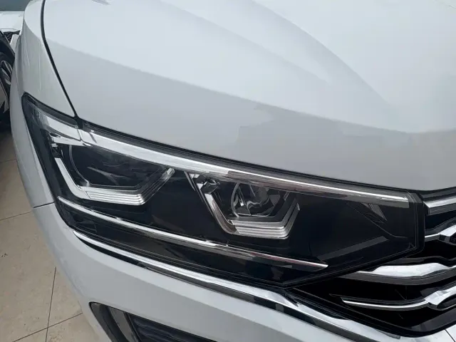 Volkswagen Tayron — Фото автомобиля 4