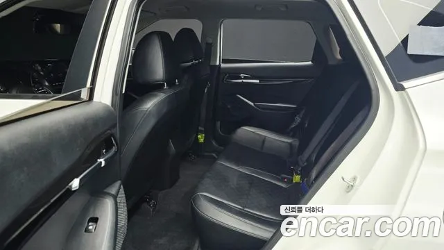 Kia Seltos — Фото автомобиля 18