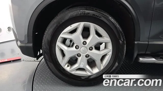 KG_Mobility_Ssangyong Rexton Новый Rexton Sport Дизель 2.2 2WD — Фото автомобиля 5