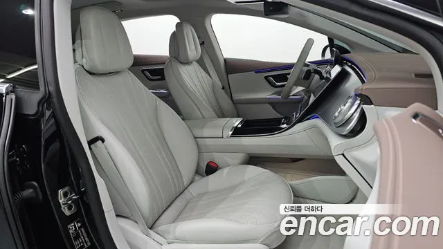 Mercedes-Benz EQE V295 — Фото автомобиля 16