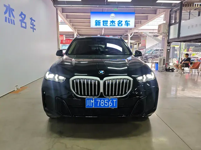 BMW X5 — Фото автомобиля 2