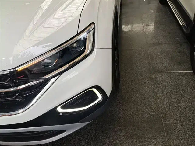 Volkswagen Tayron — Фото автомобиля 22