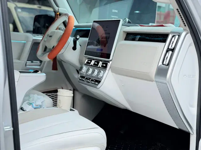 iCAR V23 — Фото автомобиля 10
