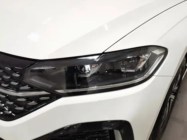Volkswagen Lavida 2024 Model 1.5L Automatic Starlight 5 Million Edition — Фото автомобиля 7