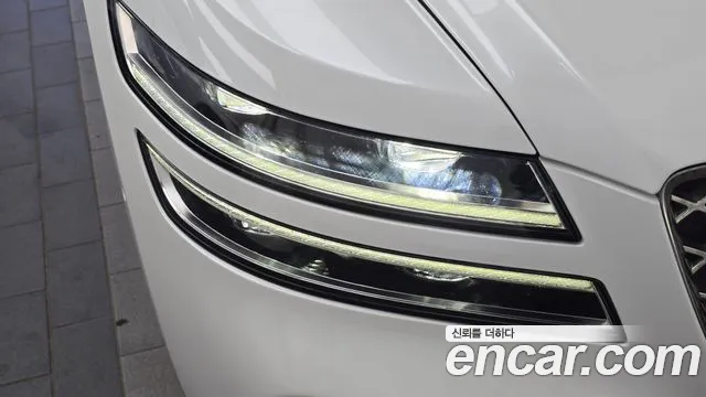 Genesis G80 Бензин 2.5 турбо AWD — Фото автомобиля 21
