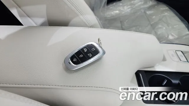 Hyundai Grandeur Новый Grandeur IG — Фото автомобиля 15