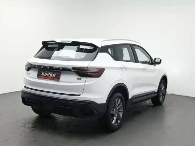 Geely Binyue — Фото автомобиля 2