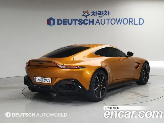 Astonmartin Vantage — Фото автомобиля 2