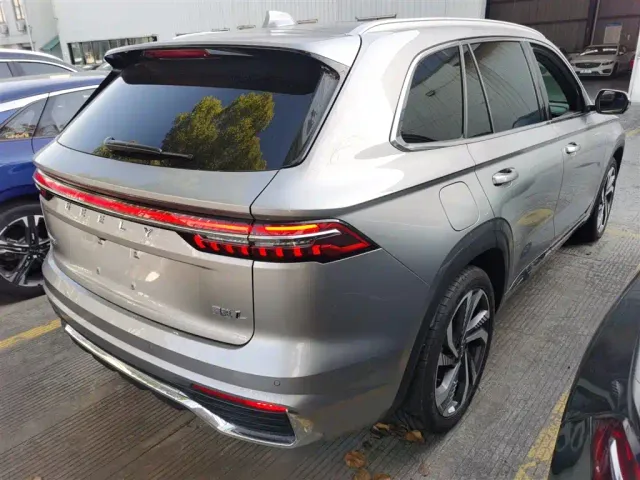 Geely Xingyue L — Фото автомобиля 6