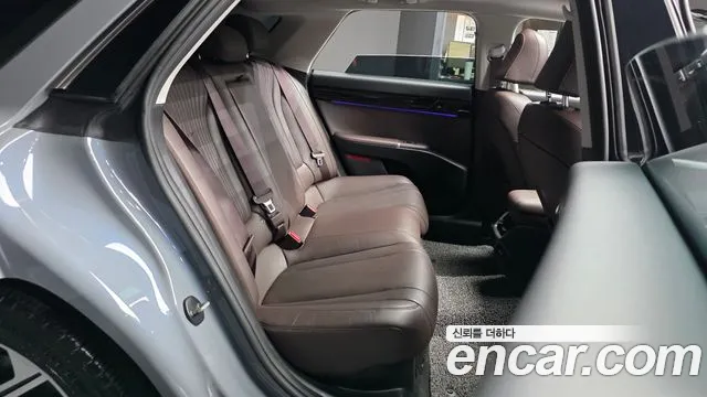 Hyundai Grandeur GN7 — Фото автомобиля 17