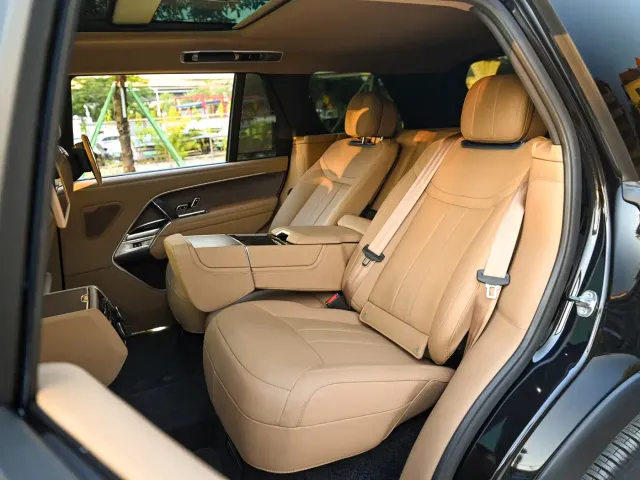 Land Rover Range Rover — Фото автомобиля 8