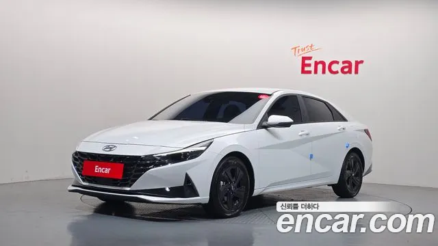 Фотография автомобиля — Hyundai Avante CN7