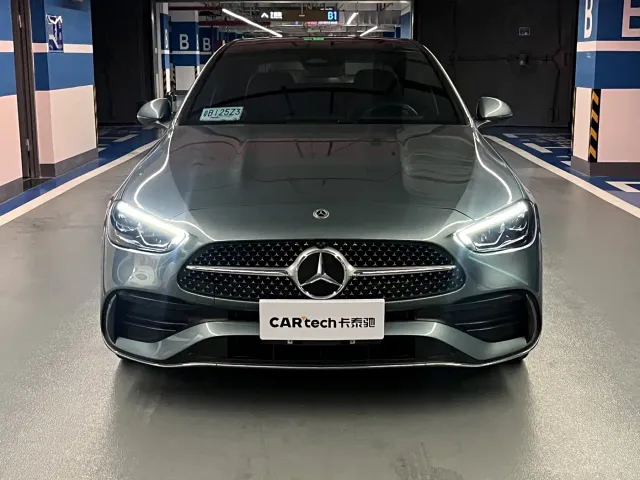 Mercedes-Benz C-Class — Фото автомобиля 3