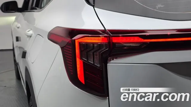 Kia Seltos — Фото автомобиля 8
