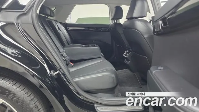 Hyundai Grandeur GN7 — Фото автомобиля 17