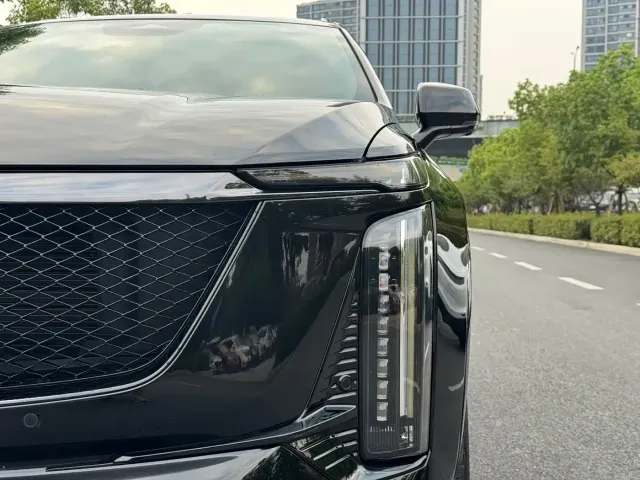 Cadillac Cadillac XT5 2025 2.0T Luxury — Фото автомобиля 20