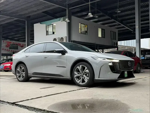 Mazda EZ-6 — Фото автомобиля 3