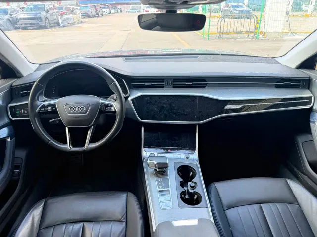 Audi A6 — Фото автомобиля 15