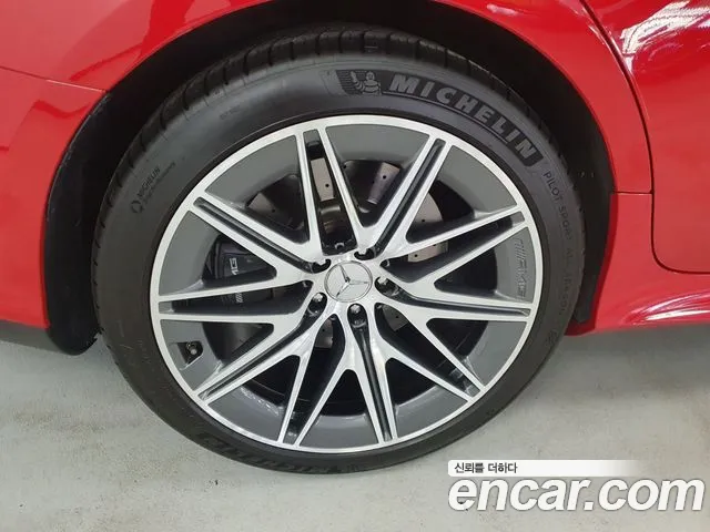 Mercedes-Benz AMG GT 4 двери 43 4MATIC+ — Фото автомобиля 5