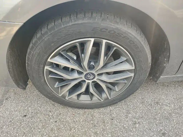 BYD Qin PLUS — Фото автомобиля 24
