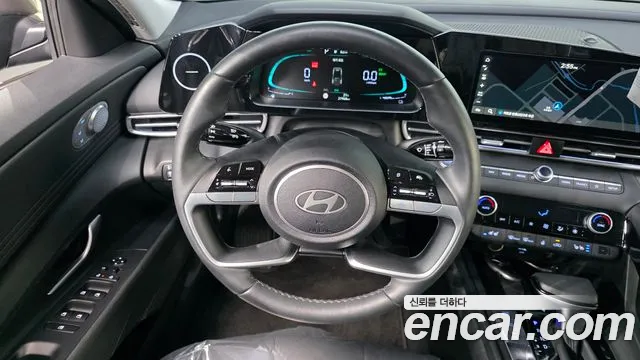 Hyundai Avante CN7 — Фото автомобиля 13