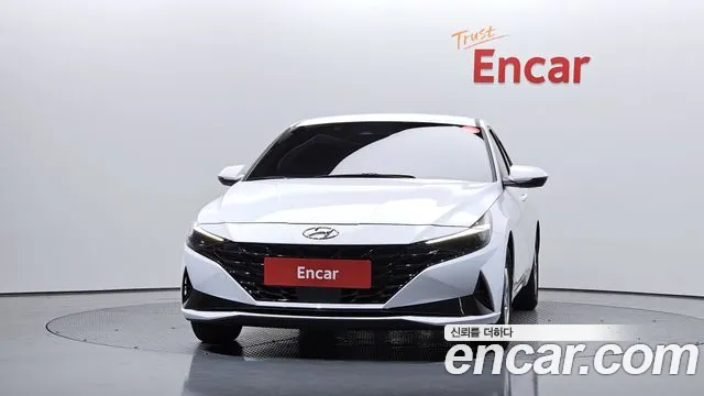 Hyundai AVANTE Avante (CN7) 1.6 LPi (Для проката) — Фото автомобиля 3