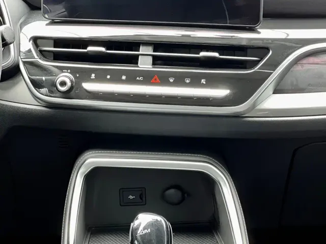 Haval H6 — Фото автомобиля 6