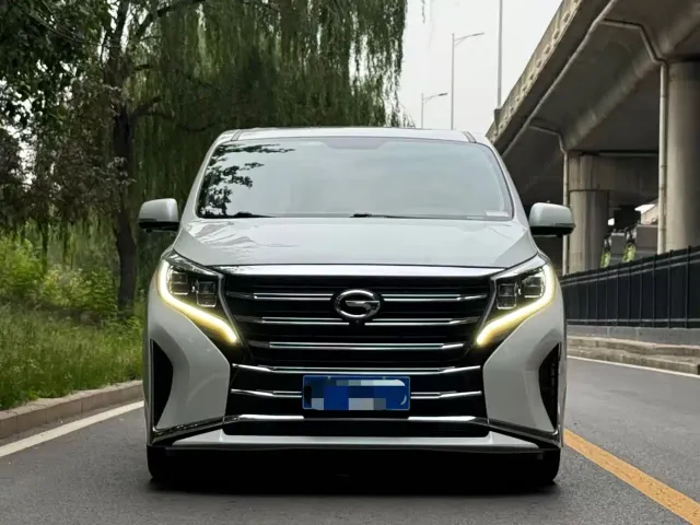 GAC Trumpchi M8 — Фото автомобиля 2