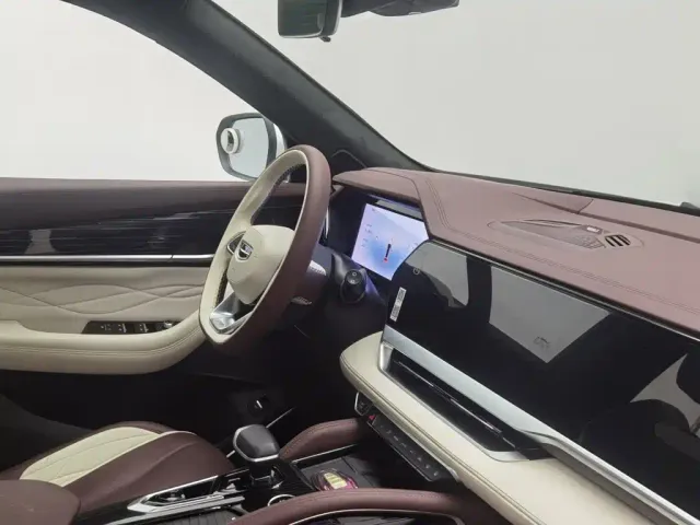 Geely Xingyue L — Фото автомобиля 22