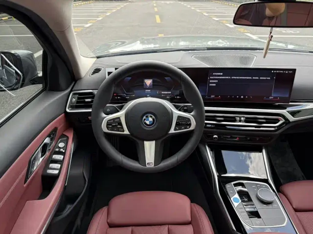 BMW i3 — Фото автомобиля 2