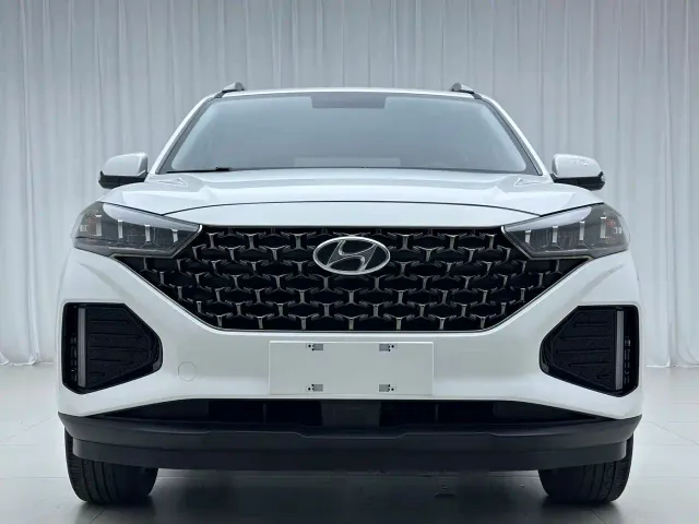 Hyundai ix35 — Фото автомобиля 2