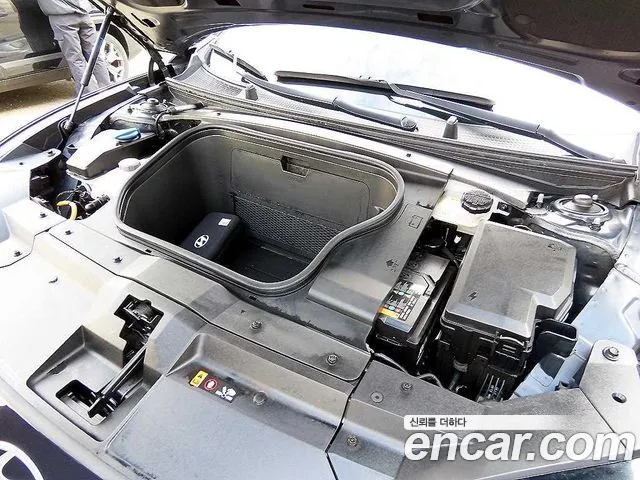 Hyundai Ioniq 6 — Фото автомобиля 19
