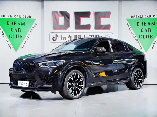 Фотография автомобиля — BMW X6 M